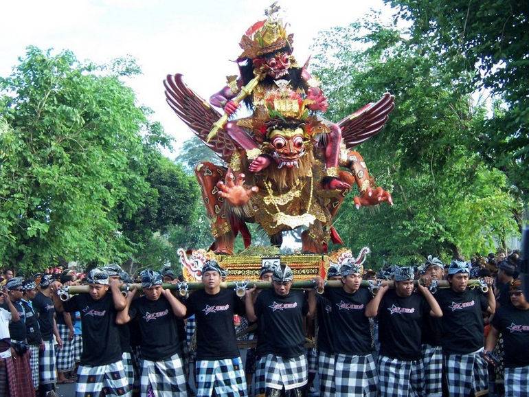 Балийский новый год и день тишины