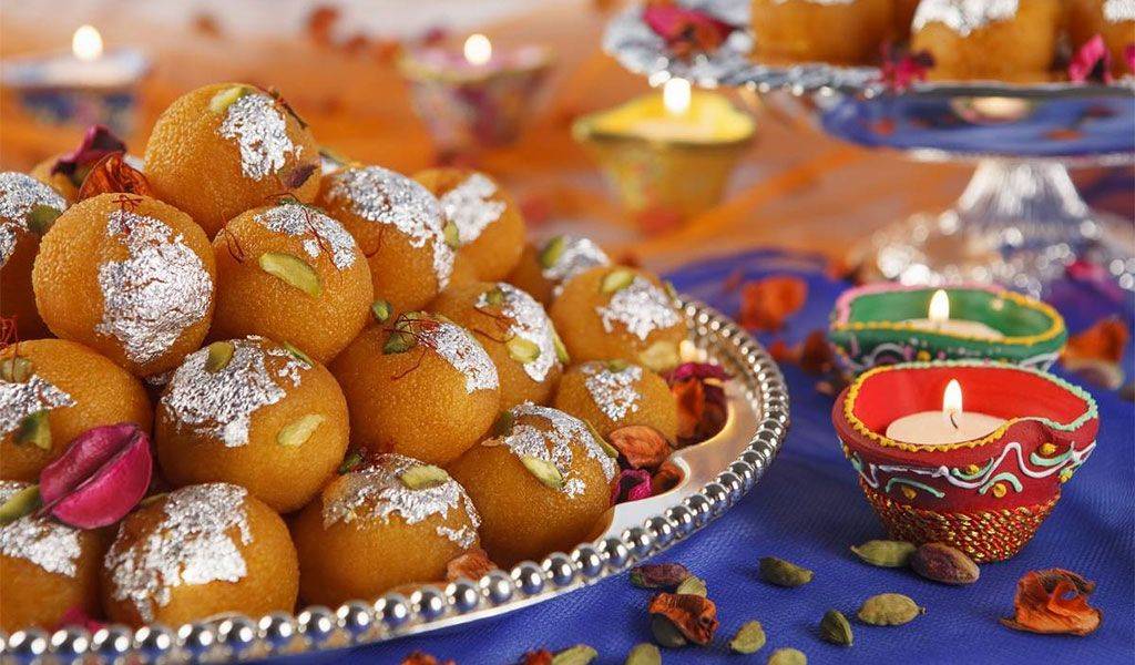 Индийские сладости - названия, рецепты и фото
