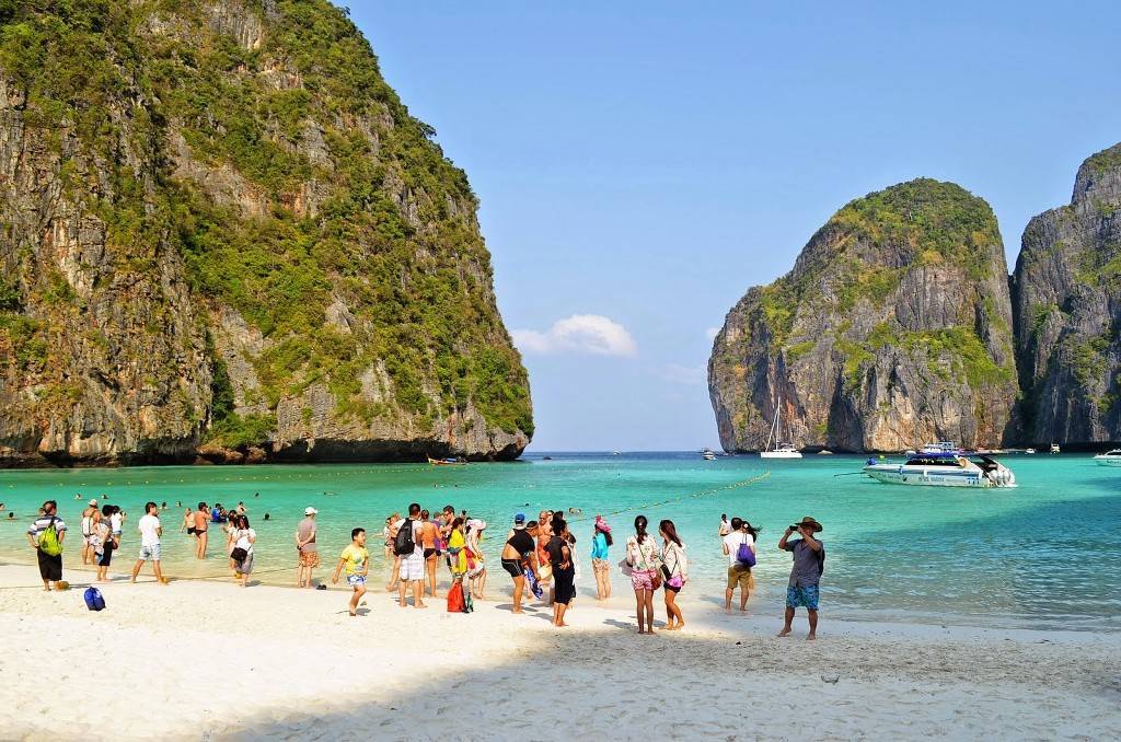 Какое море омывает пхукет в таиланде?