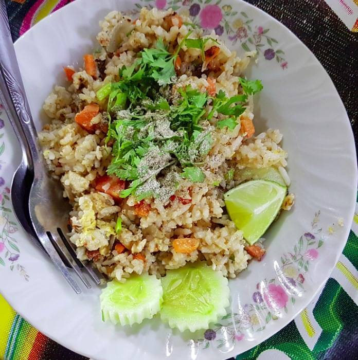 Рисовая лапша пад тай - самое популярное блюдо в таиланде!