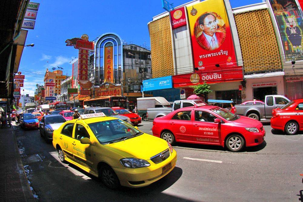 Bangkok taxi service in thailand - online-bangkok.com