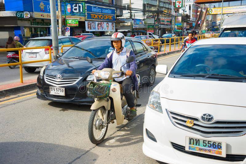 Особенности дорожного движения в таиланде, правила пдд, полиция
