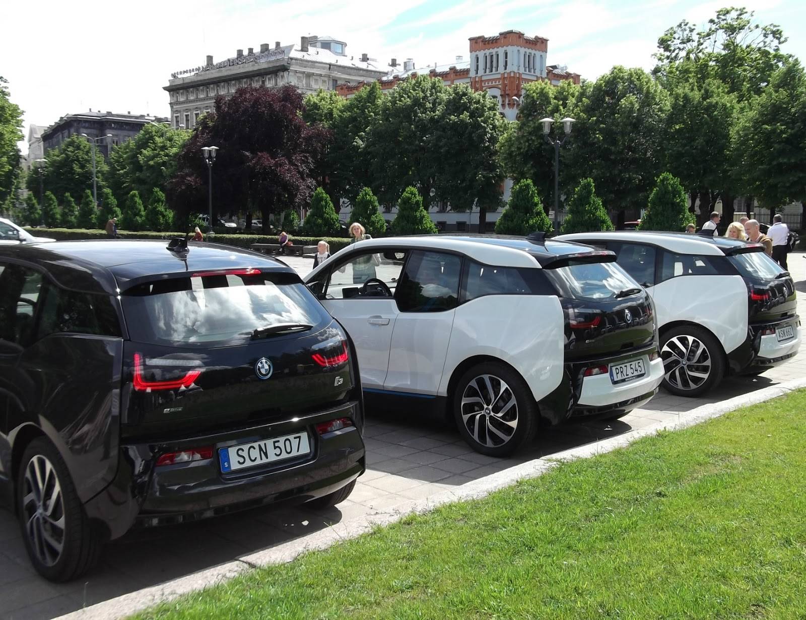 Luxury аренда авто riga - downtown, латвия