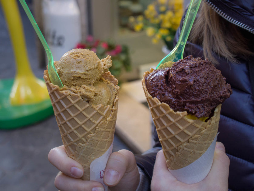 Где стоит мороженое. Gelateria. Французский пломбир. Московское мороженое гум. Мороженое.