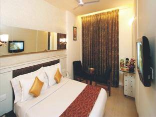 Hotel gold regency @ new delhi station
 в нью-дели (индия) / отели, гостиницы и хостелы / мой путеводитель