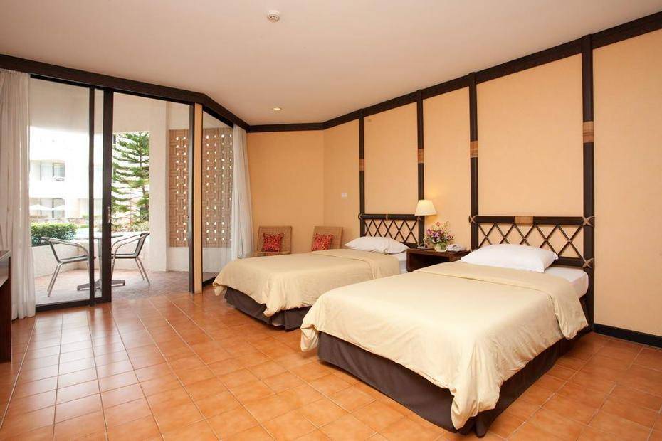 Гостиница tropicana hotel в паттайе, таиланд  — кешбэк баллами на яндекс.путешествиях