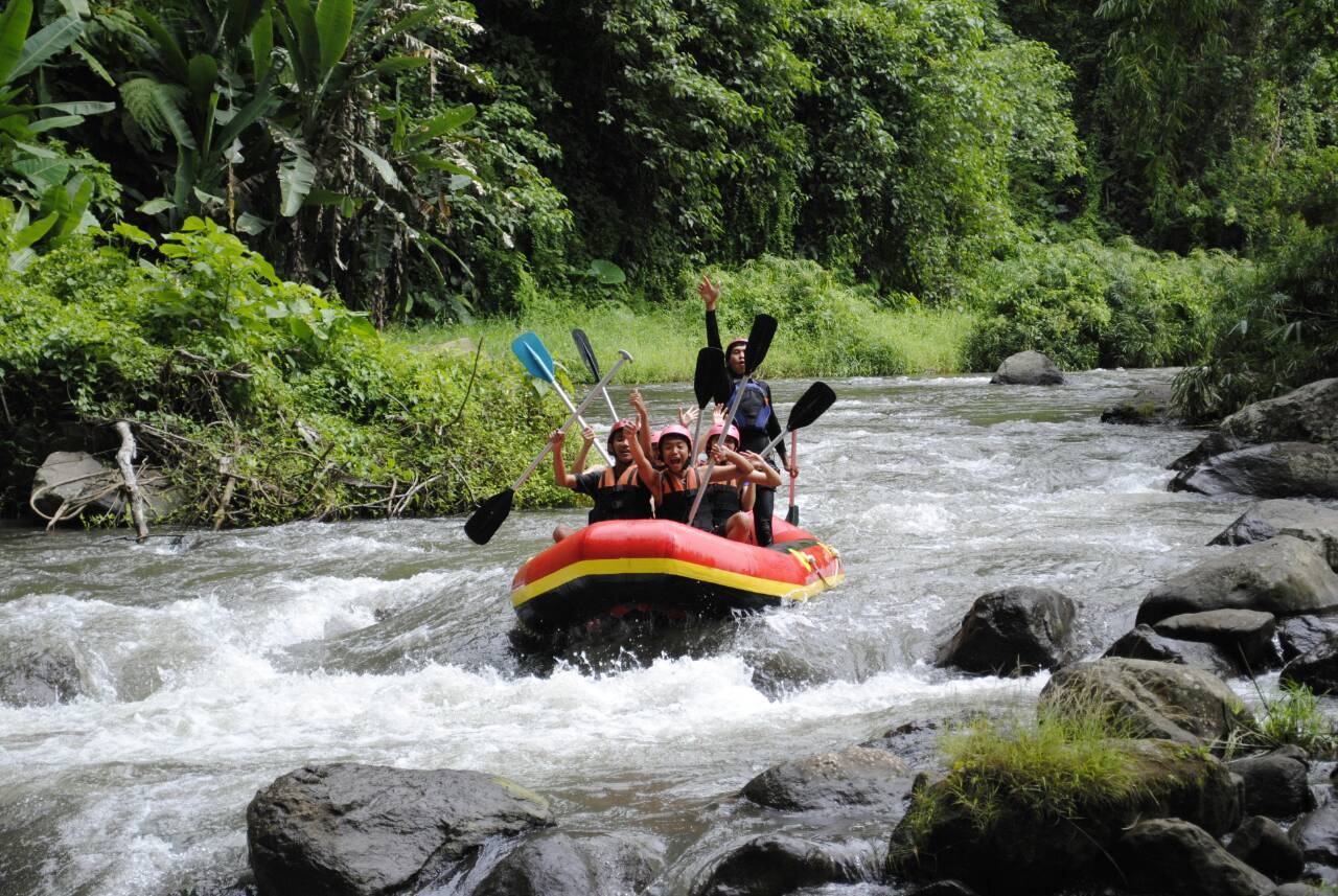 Rafting the Martha Brae River