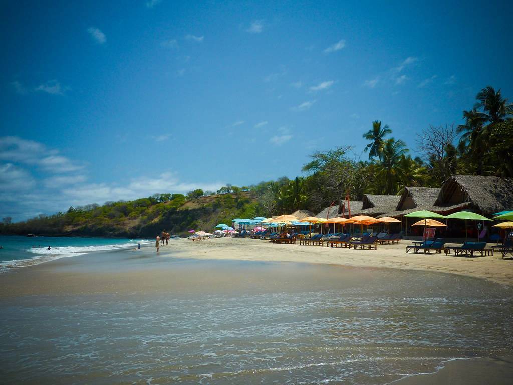 Популярный курорт беноа на острове бали