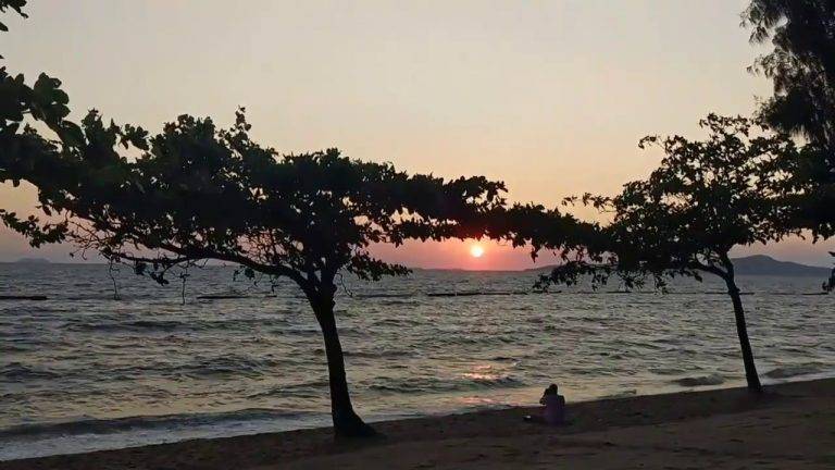 Обзор пляжа донгтан в паттайе – или чем привлекает туристов dongtan beach