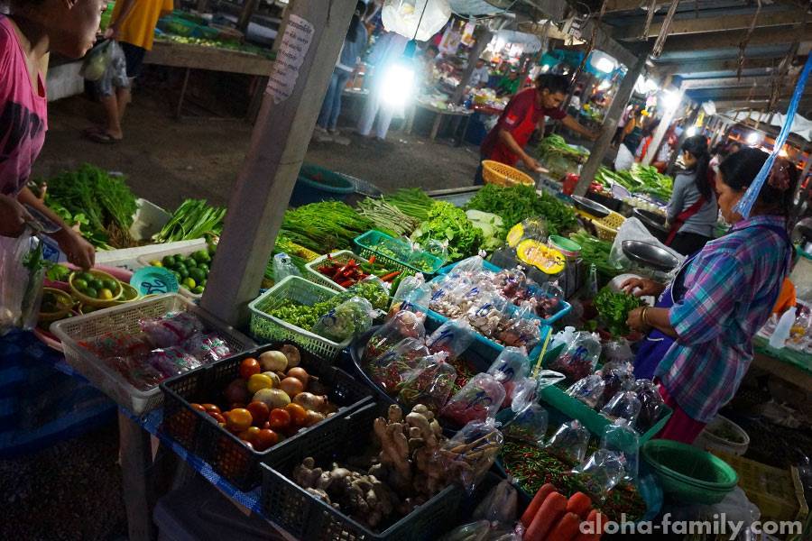 Рынок в хуа хине — hua hin night market, где можно вкусно покушать и прибарахлиться