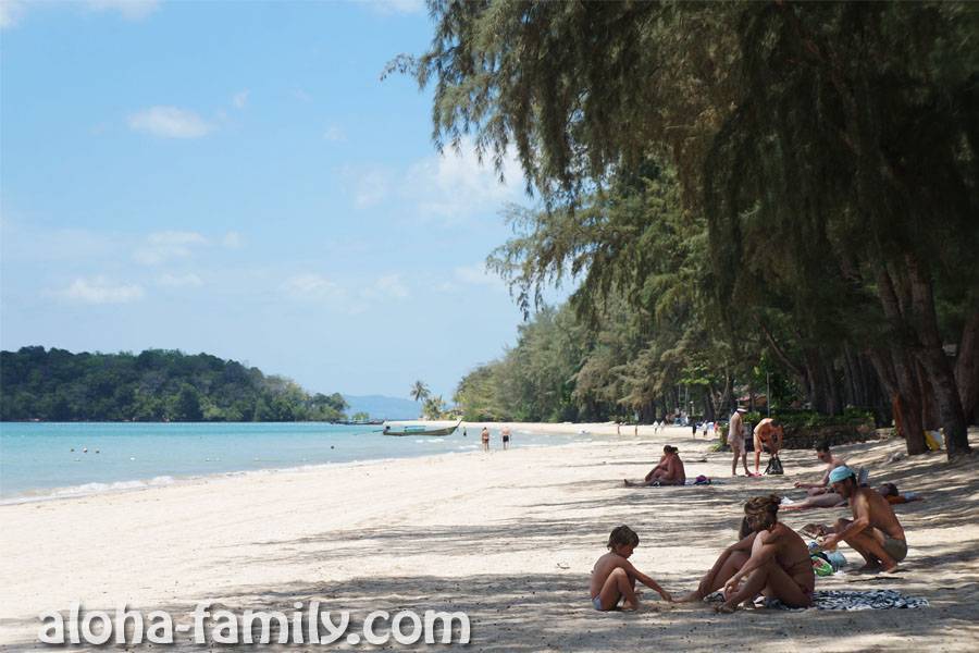 Пляж клонг муанг в краби, тайланд: фото, видео, отели - 2021
