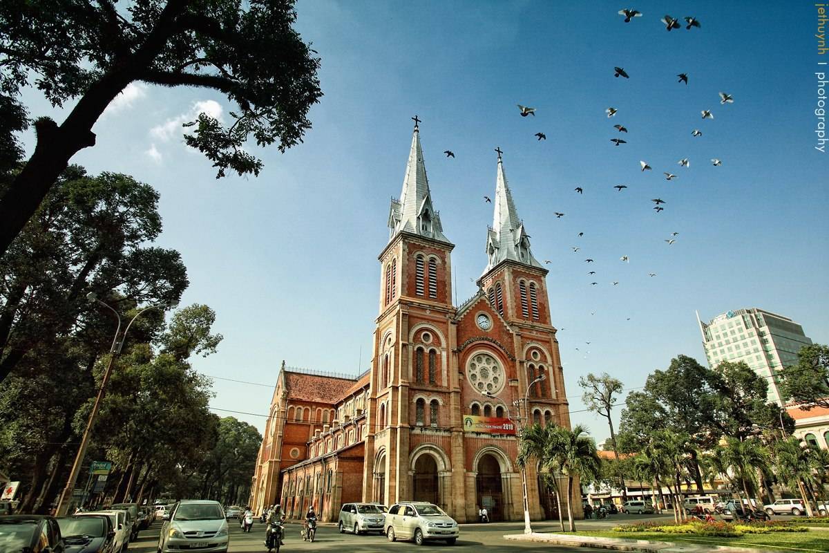 Собор нотр-дам (notre dame cathedral) описание и фото - вьетнам : хошимин