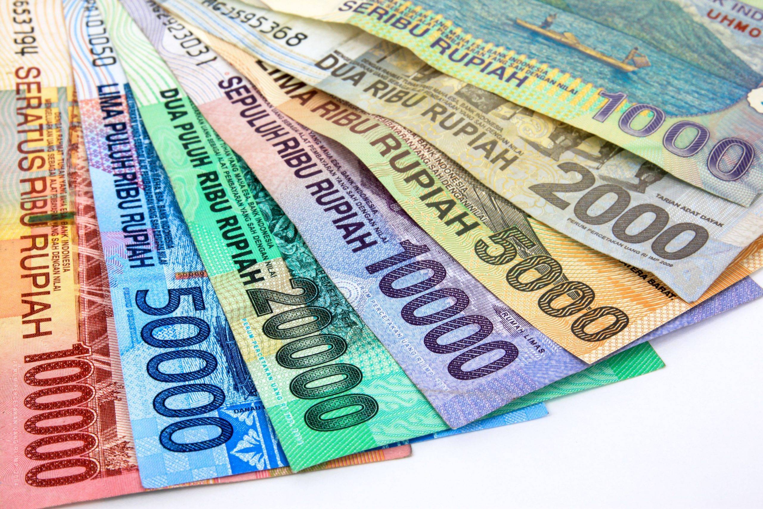 Какая валюта в индонезии в 2022 году: что взять с собой, советы