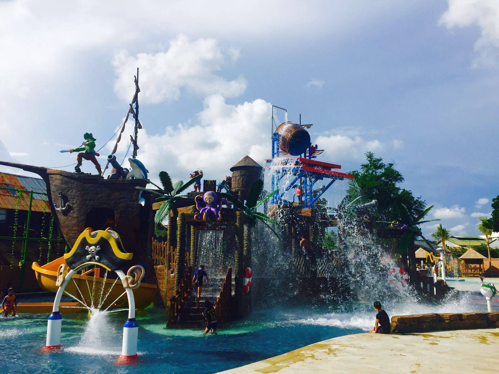 Аквапарк yas waterworld в абу-даби