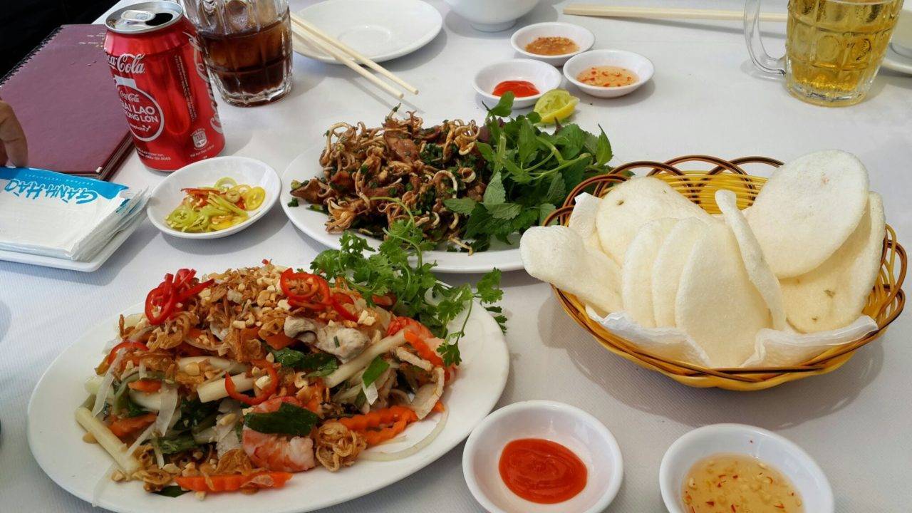 Рестораны Вунгтау: топ 10 мест для знакомства с вьетнамской кухней