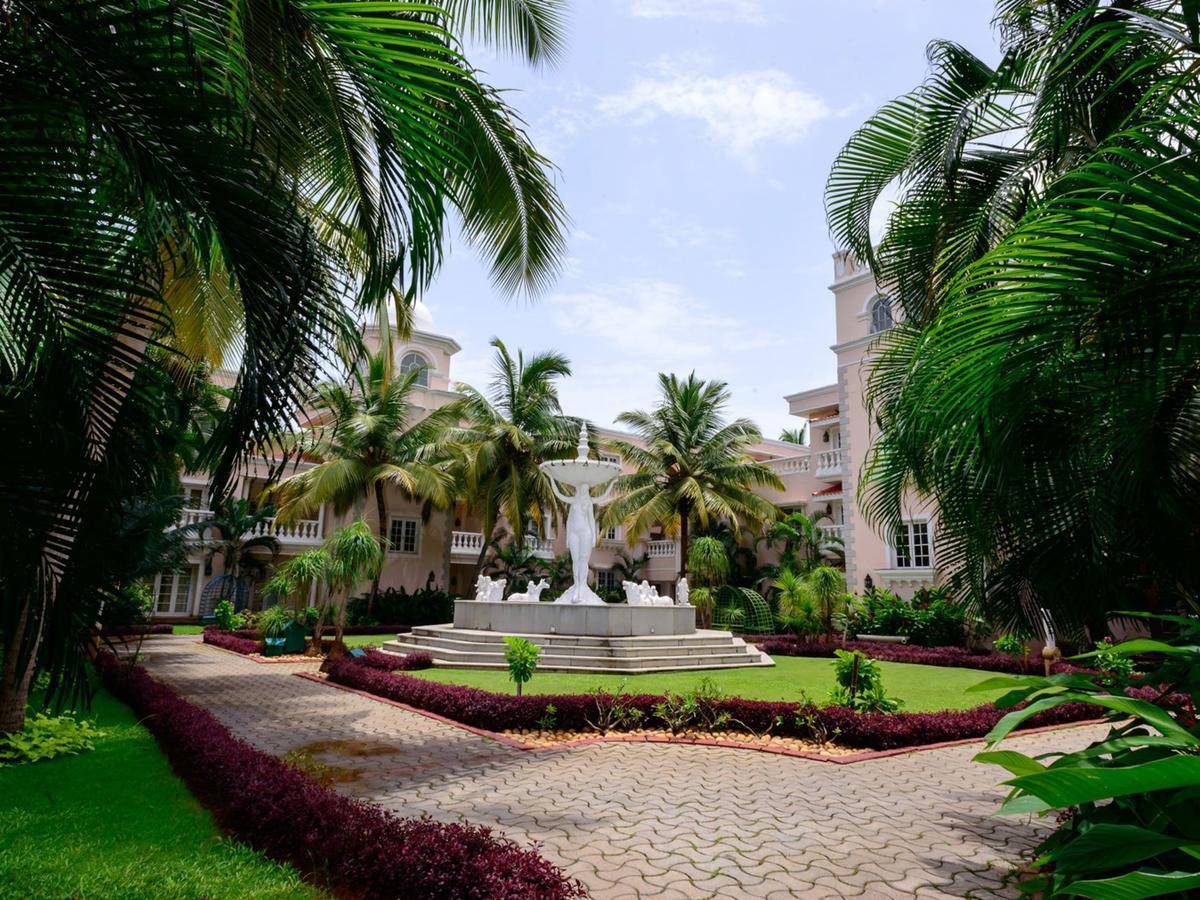 Отель club mahindra emerald palms, goa 5*, агонда. бронирование, отзывы, фото — туристер.ру