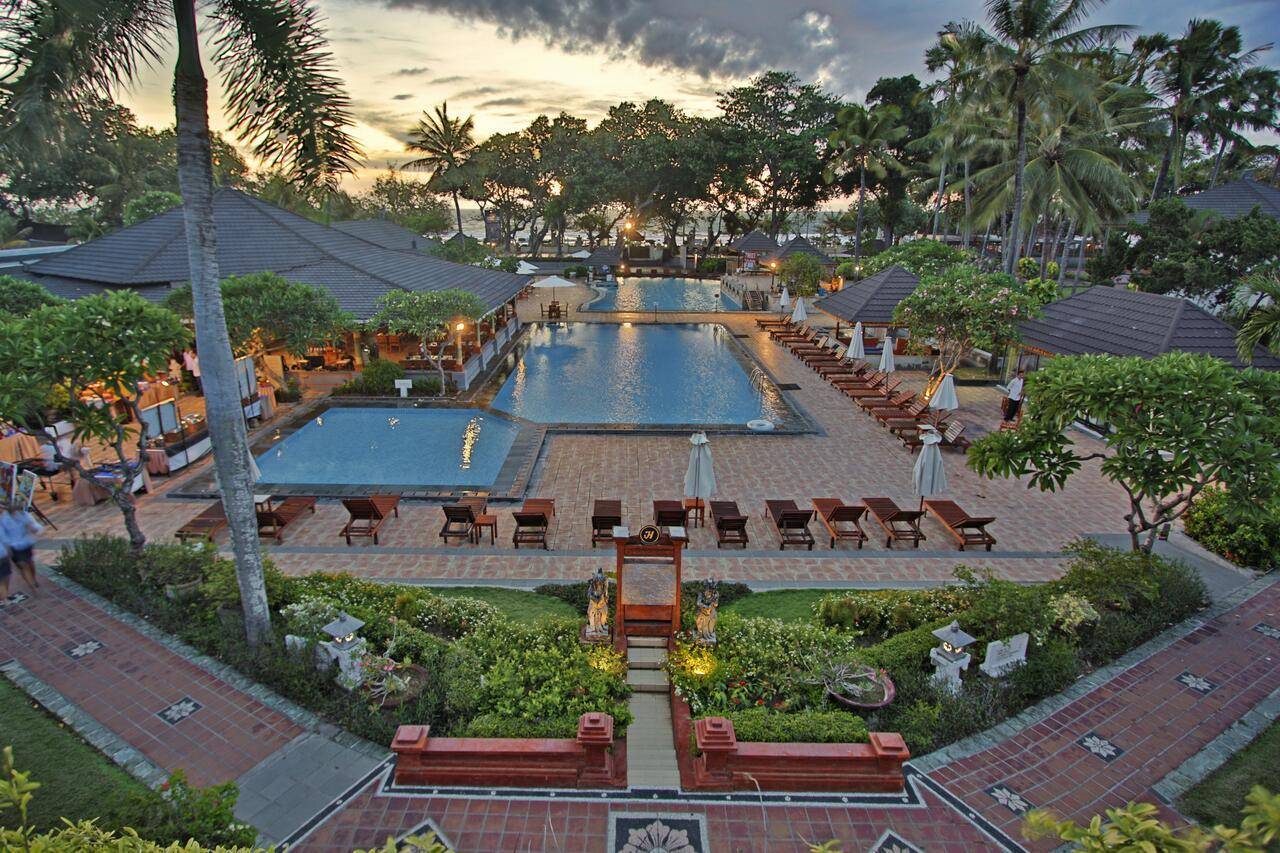 Club Bali at Jayakarta Hotel