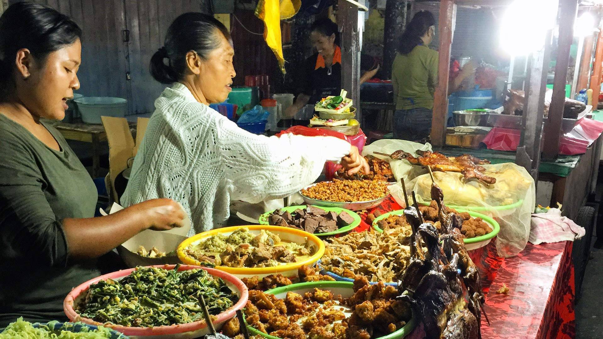 Еда на бали - 11 блюд, которые стоит попробовать, рынки, магазины
