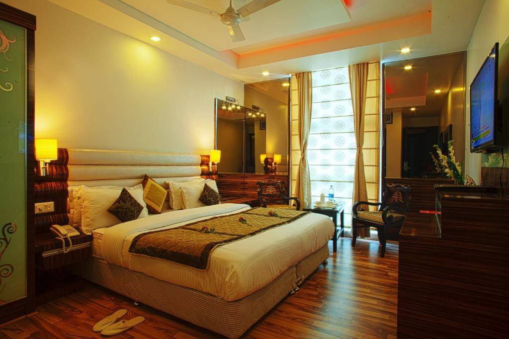 Hotel woodland dx in new delhi, india | expedia