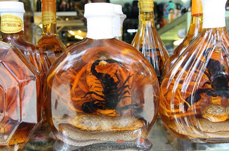 Тайский алкоголь, знакомимся — тайский виски, вино, пиво, настойки со змеями