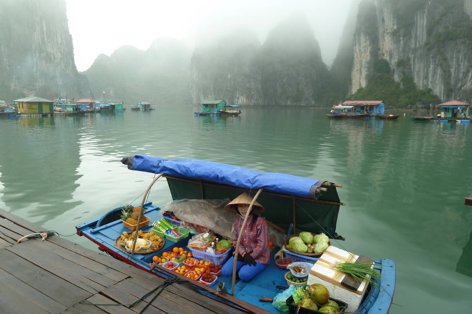 На какое время года лучше всего планировать отдых в центральном вьетнаме?