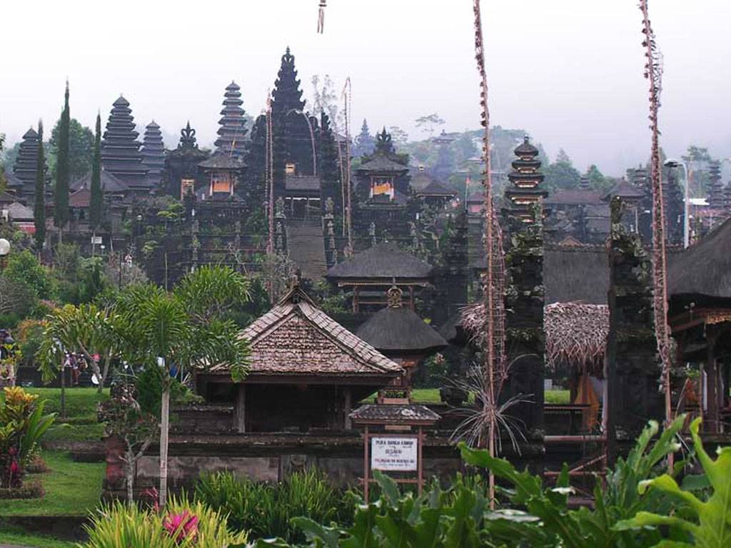 Балийский храм