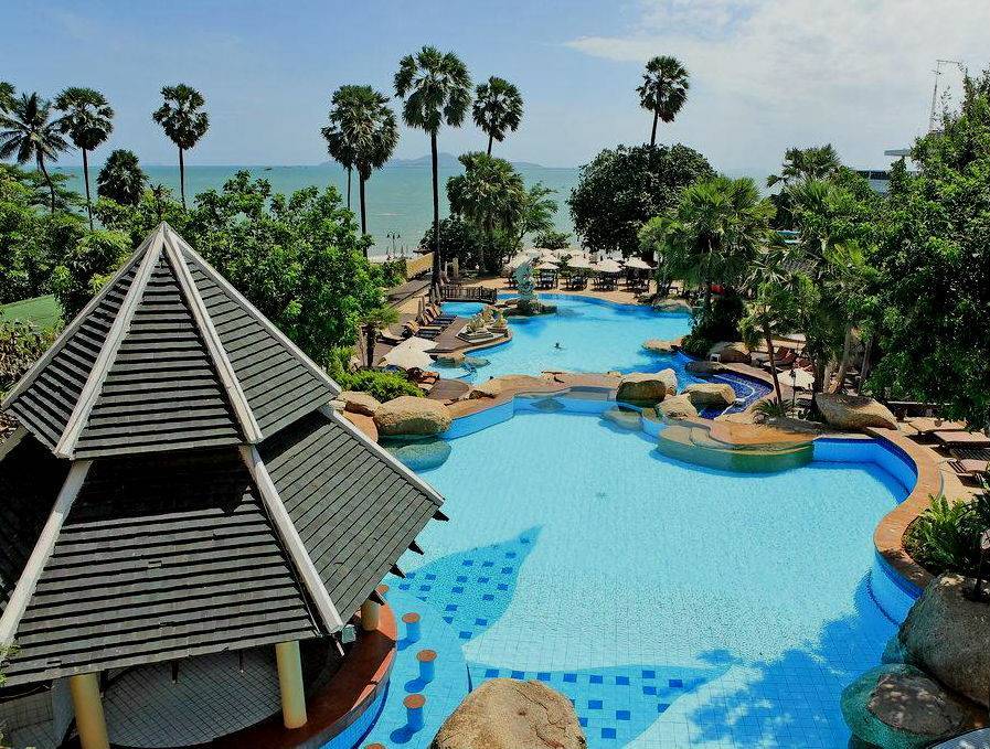 Гостиница long beach garden hotel & spa в паттайе, таиланд  — кешбэк баллами на яндекс.путешествиях