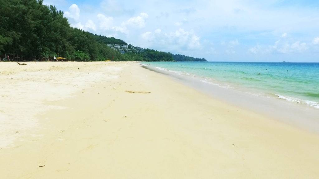 Найтон-бич, пхукет, самый тихий и спокойный пляж на острове
