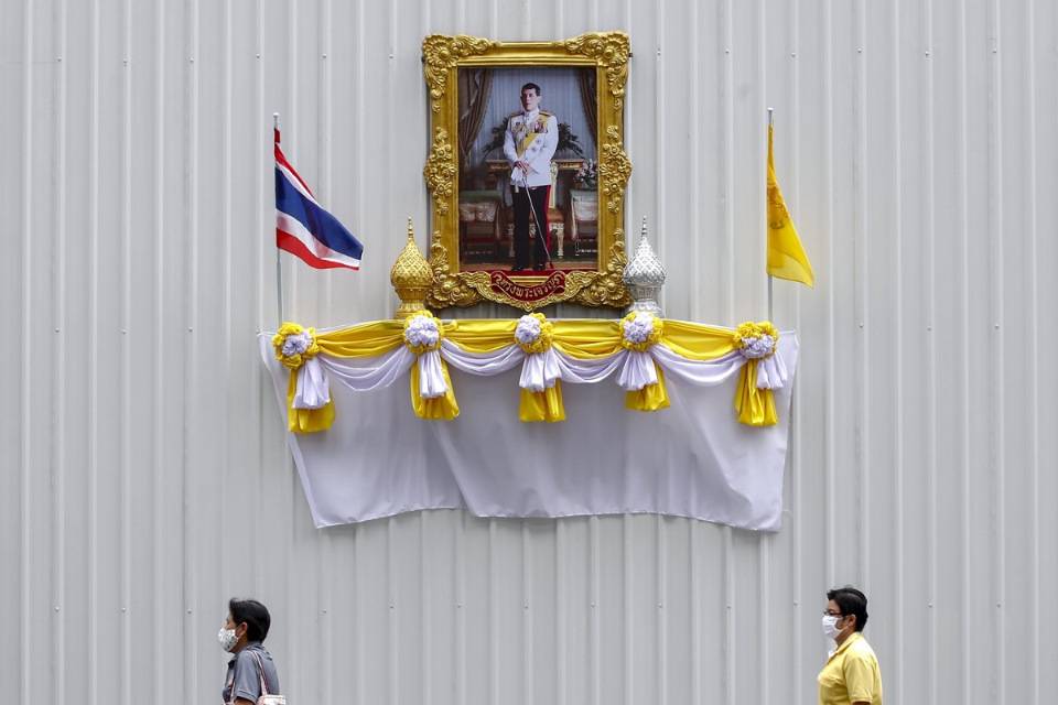 Король тайланда пхумипон адульядет: мудрец, вызывающий дождь