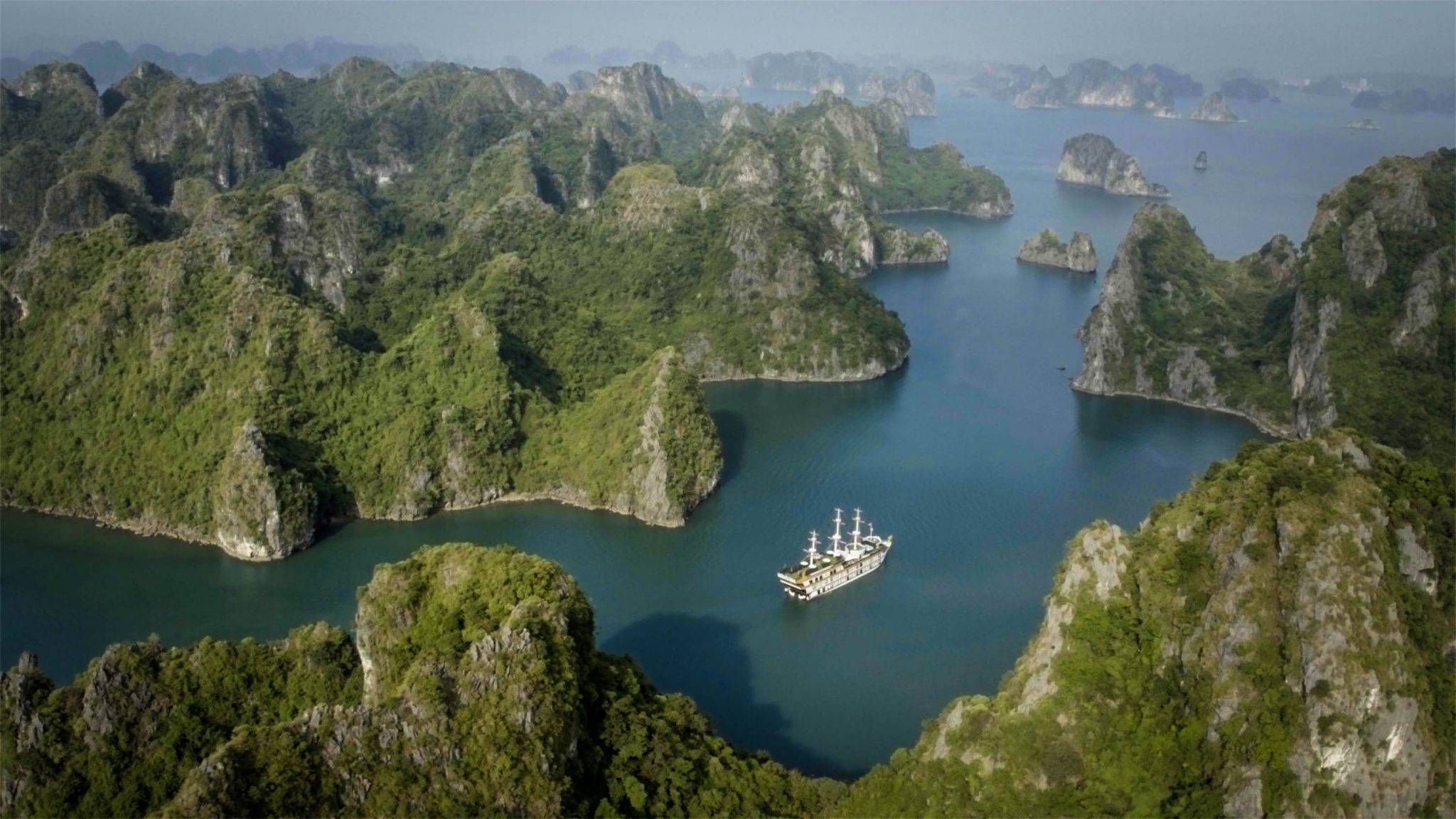 Бухта халонг (вьетнам): как добраться из нячанга