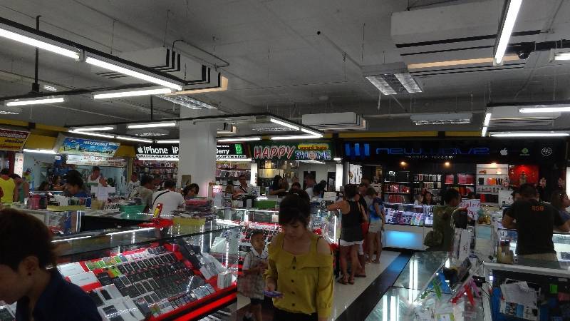 Тукком в паттайе - магазин электроники в тайланде