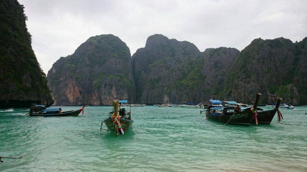 Почему стоит обязательно посетить остров пхи-пхи в тайланде?