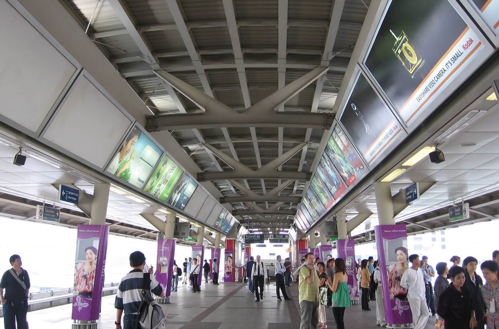 метро в бангкоке