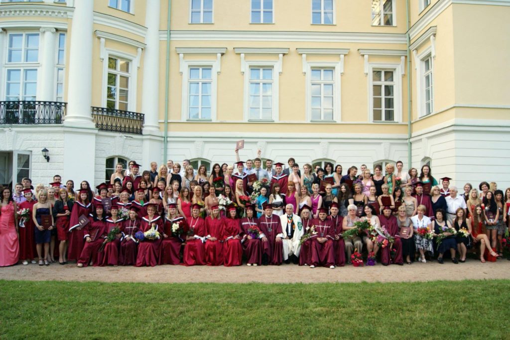Система образования в латвии в 2019 году. особенности поступления в высшие учебные заведения