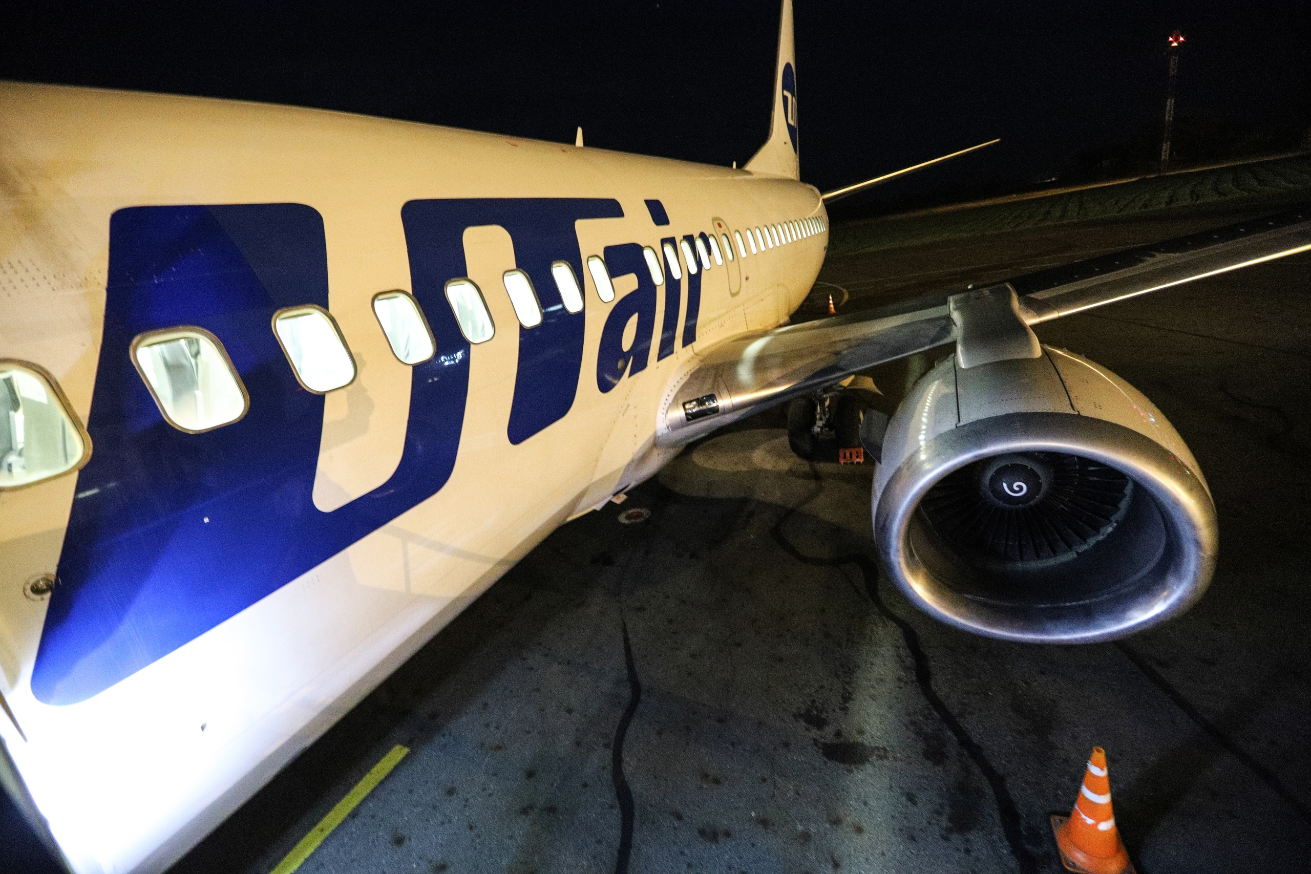 «Utair» возобновляет полеты из Махачкалы в Тюмень и Санкт-Петербург