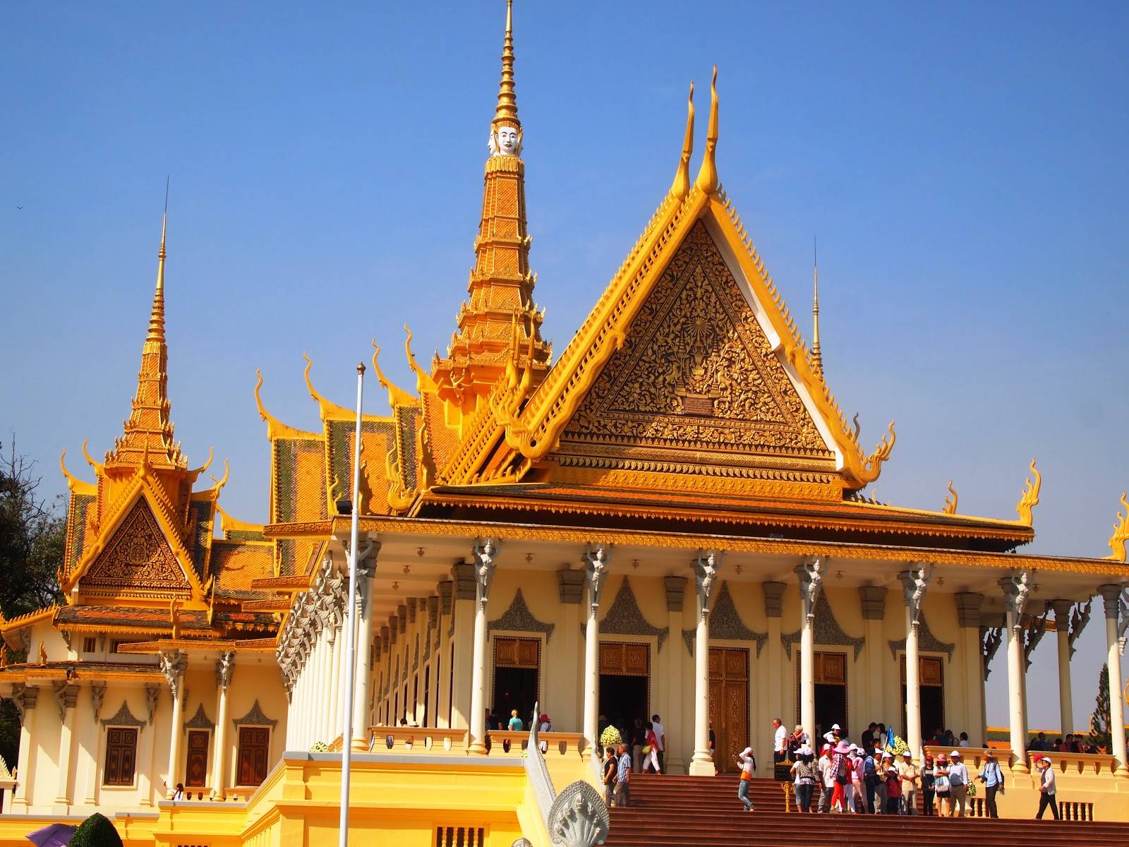 Что посмотреть в пномпене: интересные места столицы камбоджи