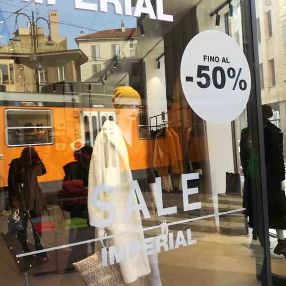 Шоппинг в милане в 2021 году: недорогие аутлеты, дисконт-центры, рынки