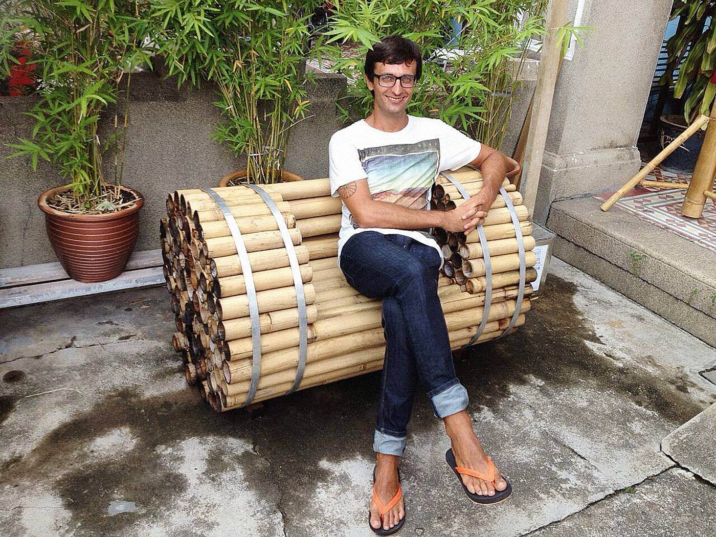 Как камбоджийские мастера строят фантастические объекты, используя примитивные инструменты
