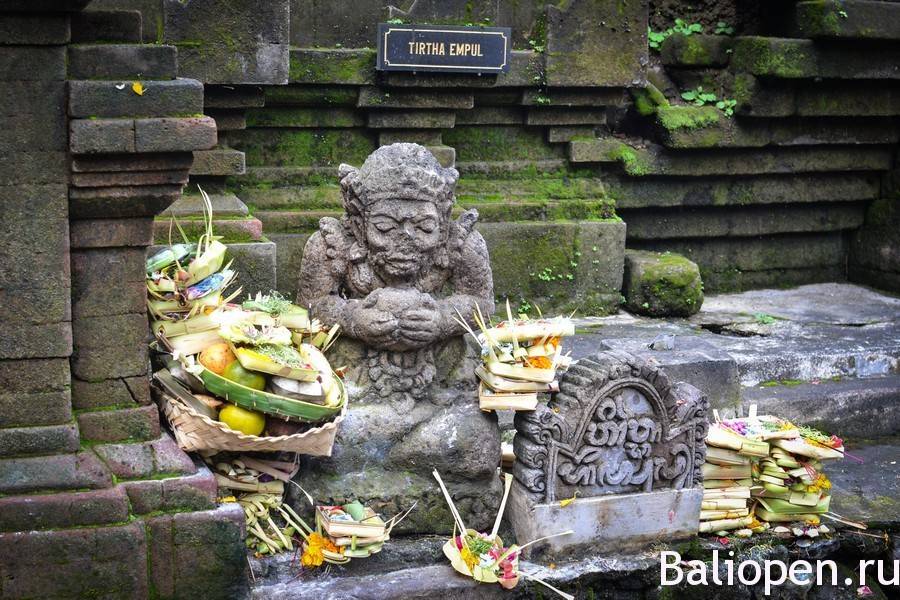 Топ-12 храмов бали: лемпуянг, пура танах лот, улун дану и другие
