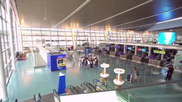 Аэропорт phuket international airport (hkt) — онлайн-табло прибытия | flight-board.ru