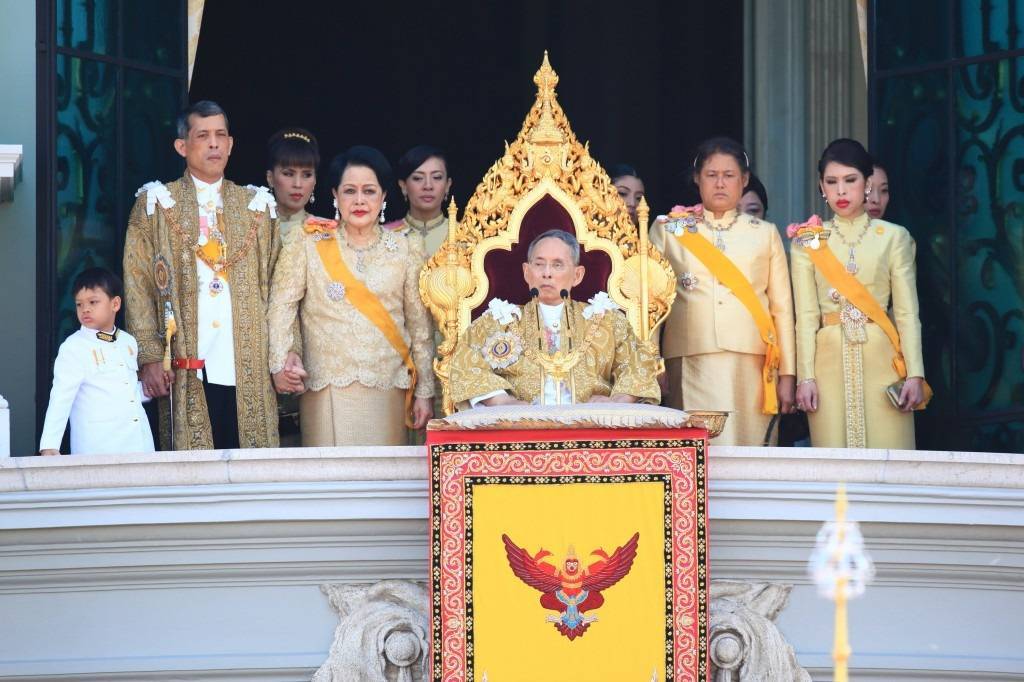 Король таиланда пхумипон адульядет: биография и семья :: syl.ru