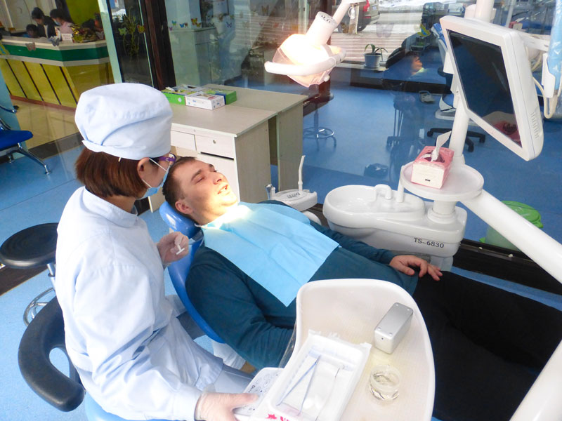 Стоматология в израиле: методы лечения и протезирования зубов