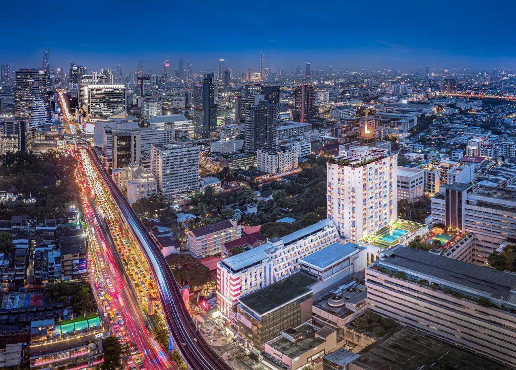 На чем передвигаться и где остановиться в бангкоке?