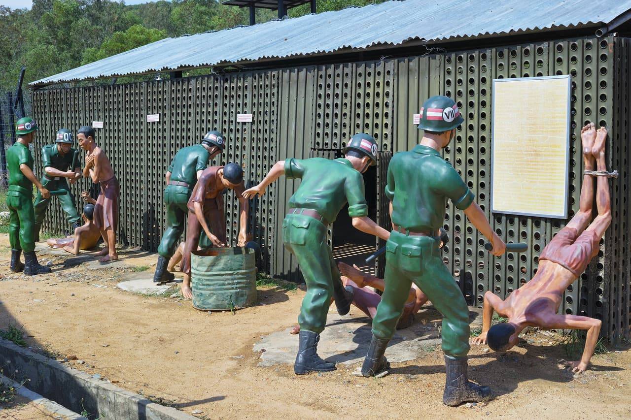 Кокосовая тюрьма на острове фукуок: история, как добраться, стоит ли ехать