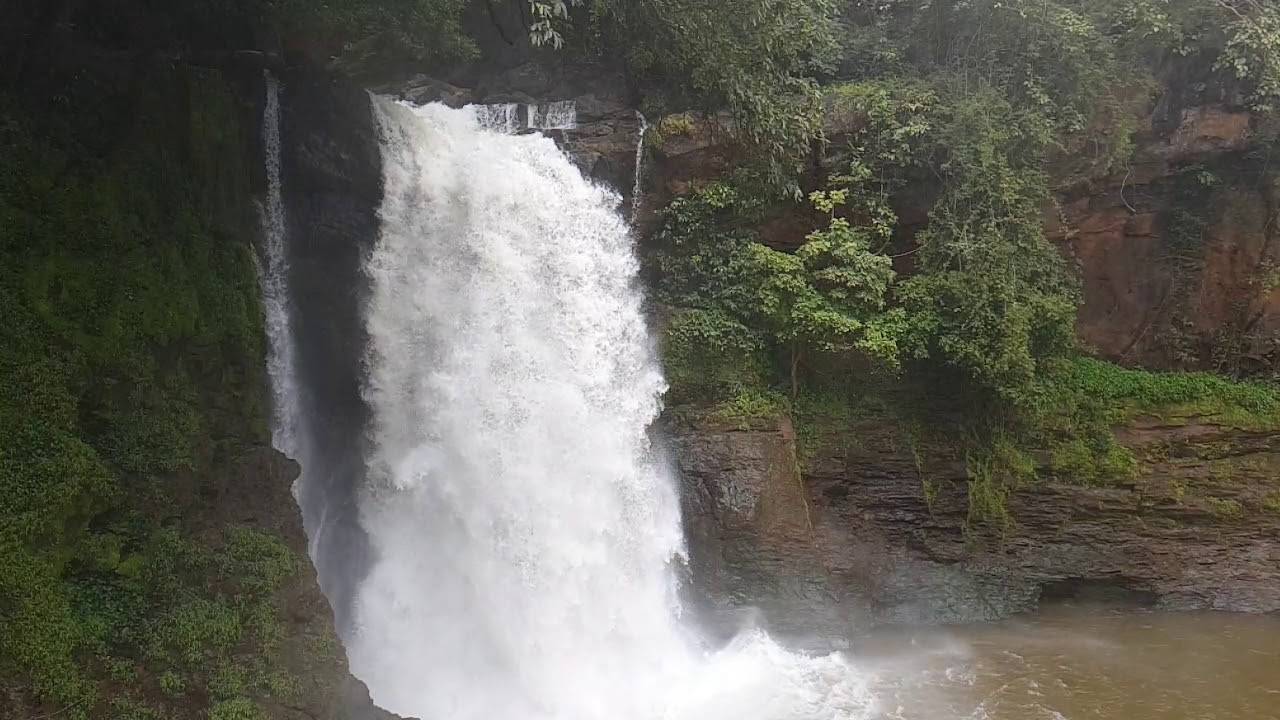 Водопад дудхсагар
