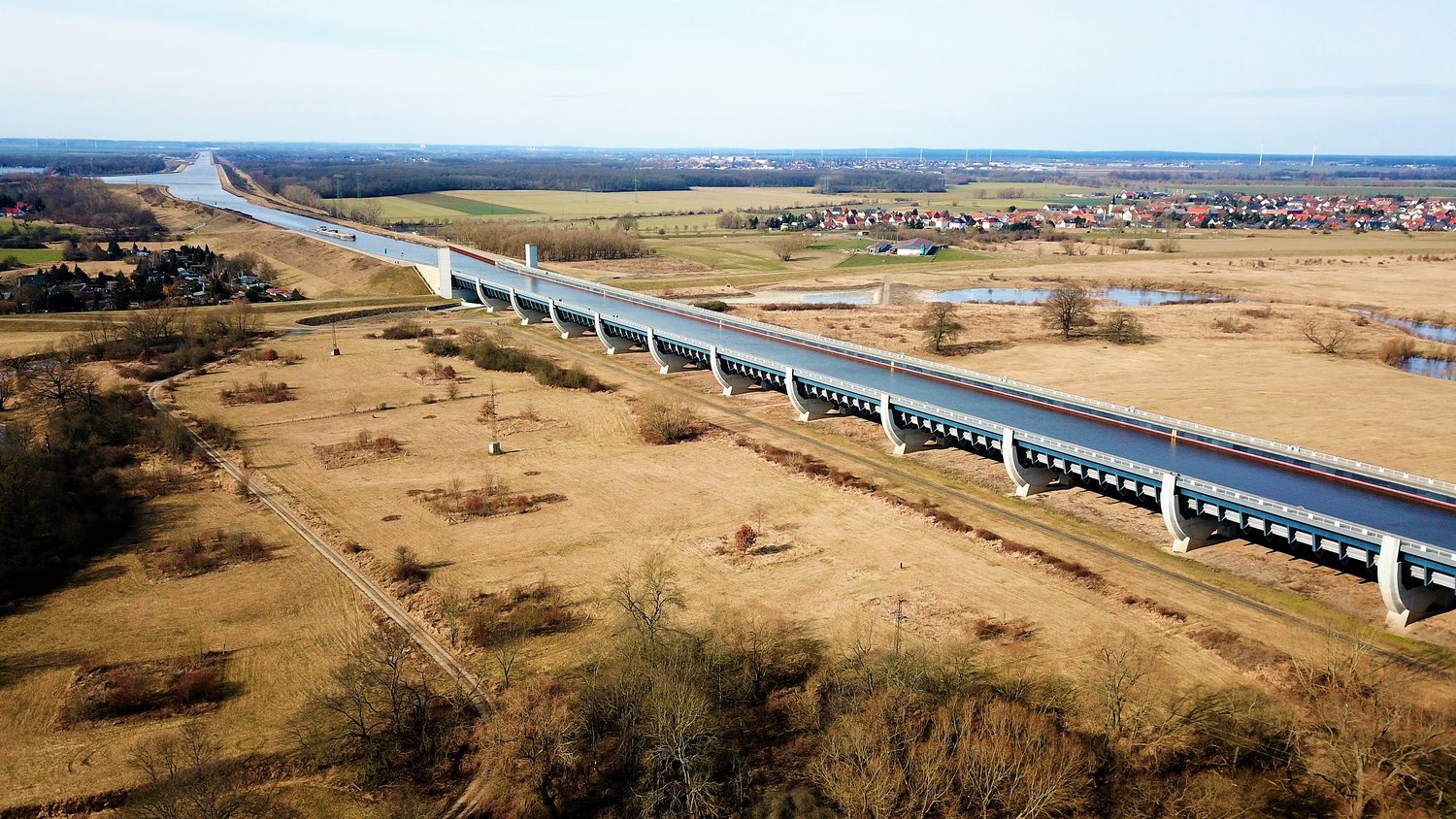 Magdeburg water bridge - stroyone.com