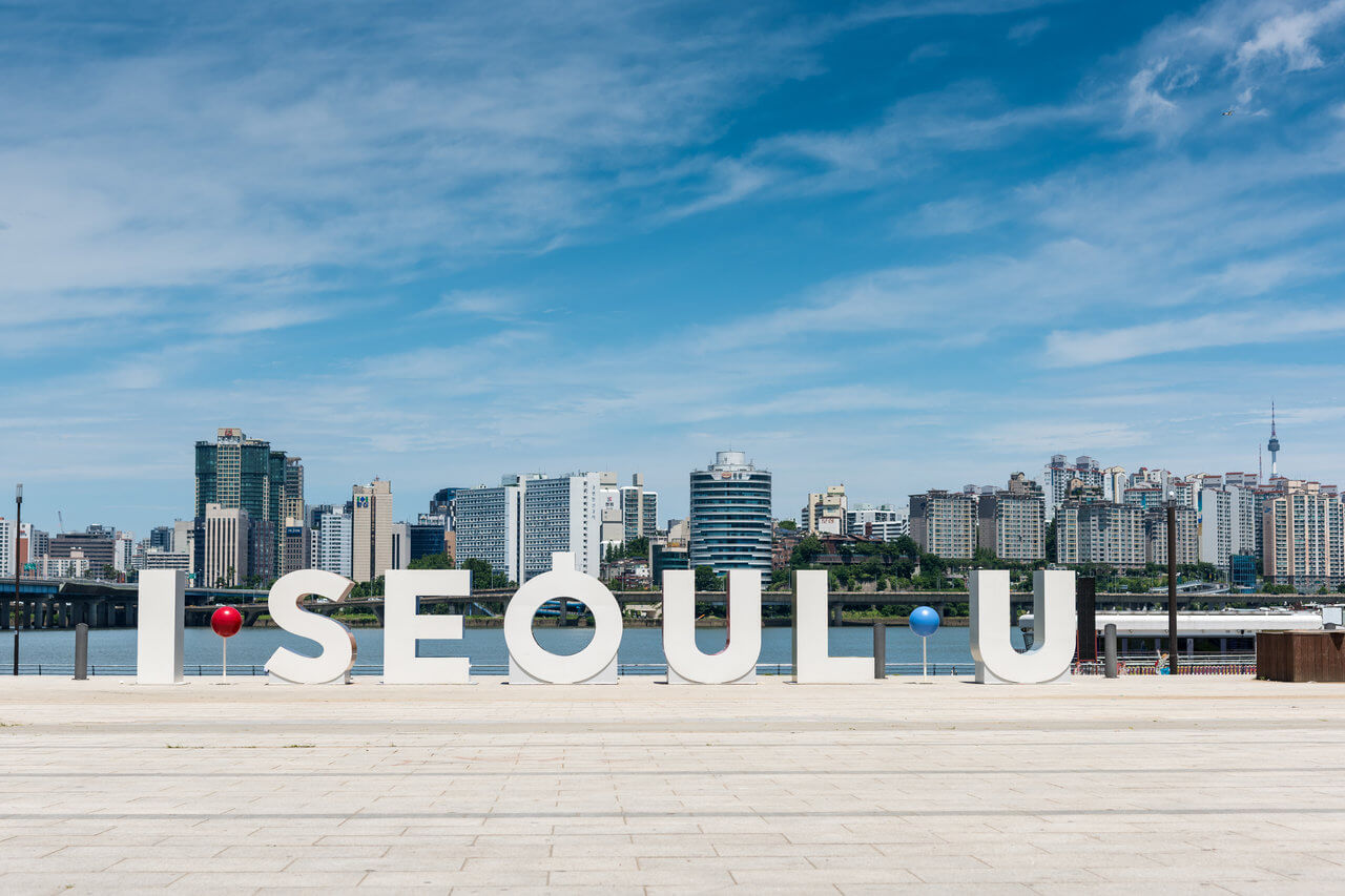 Сеул Южная Корея надпись
