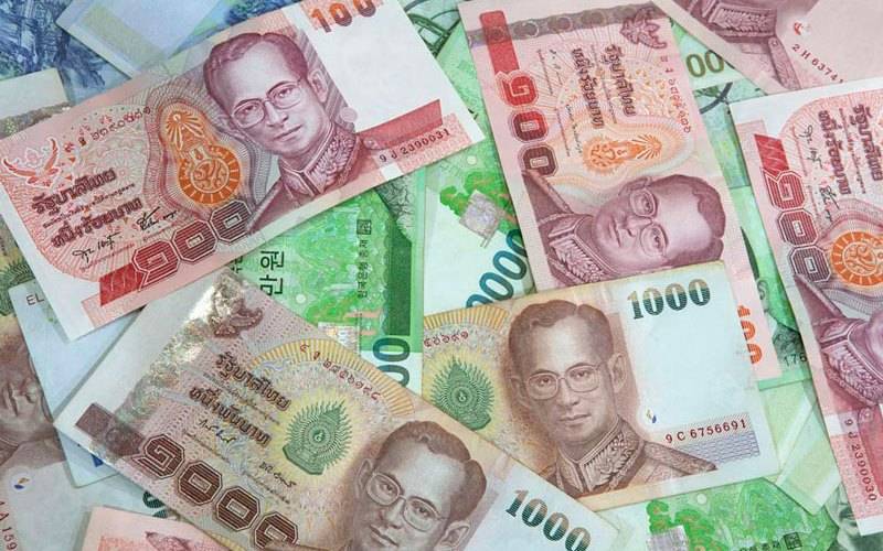 Какую валюту брать в таиланд в 2019 – доллары или рубли?