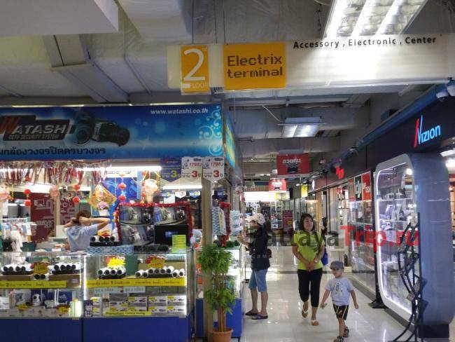 Тукком в паттайе - магазин электроники в тайланде
