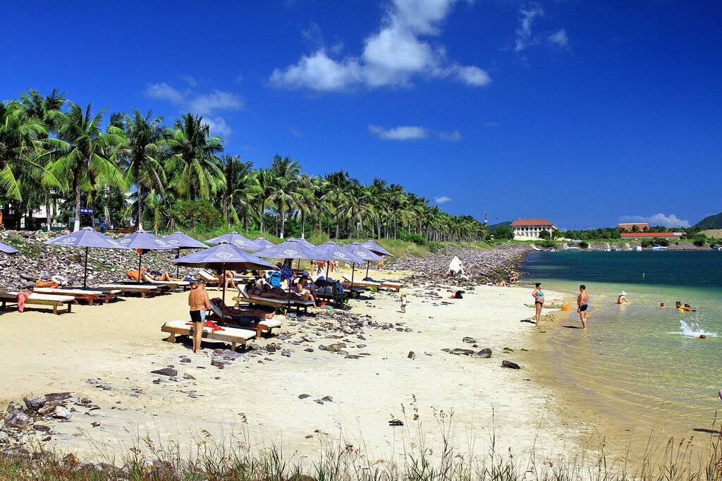 Пляжи нячанга, вьетнам. список лучших пляжей